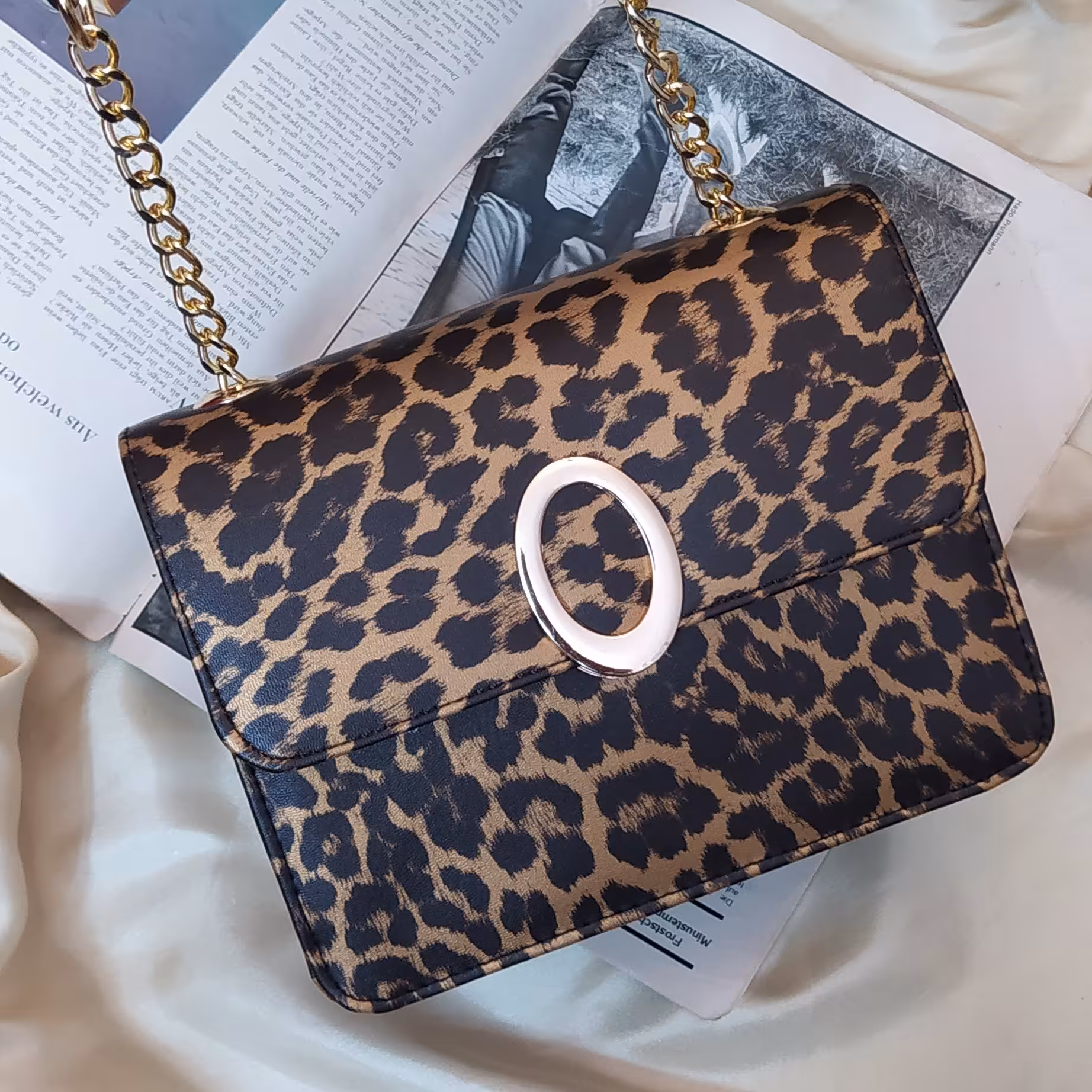 کیف دوشی مجلسی دخترونه طرح پلنگی 545