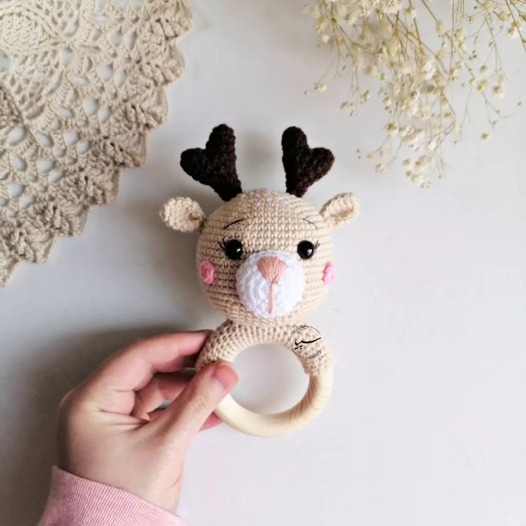 جغجغه دندونی دستبافت نوزاد گوزن مناسب سیمسونی