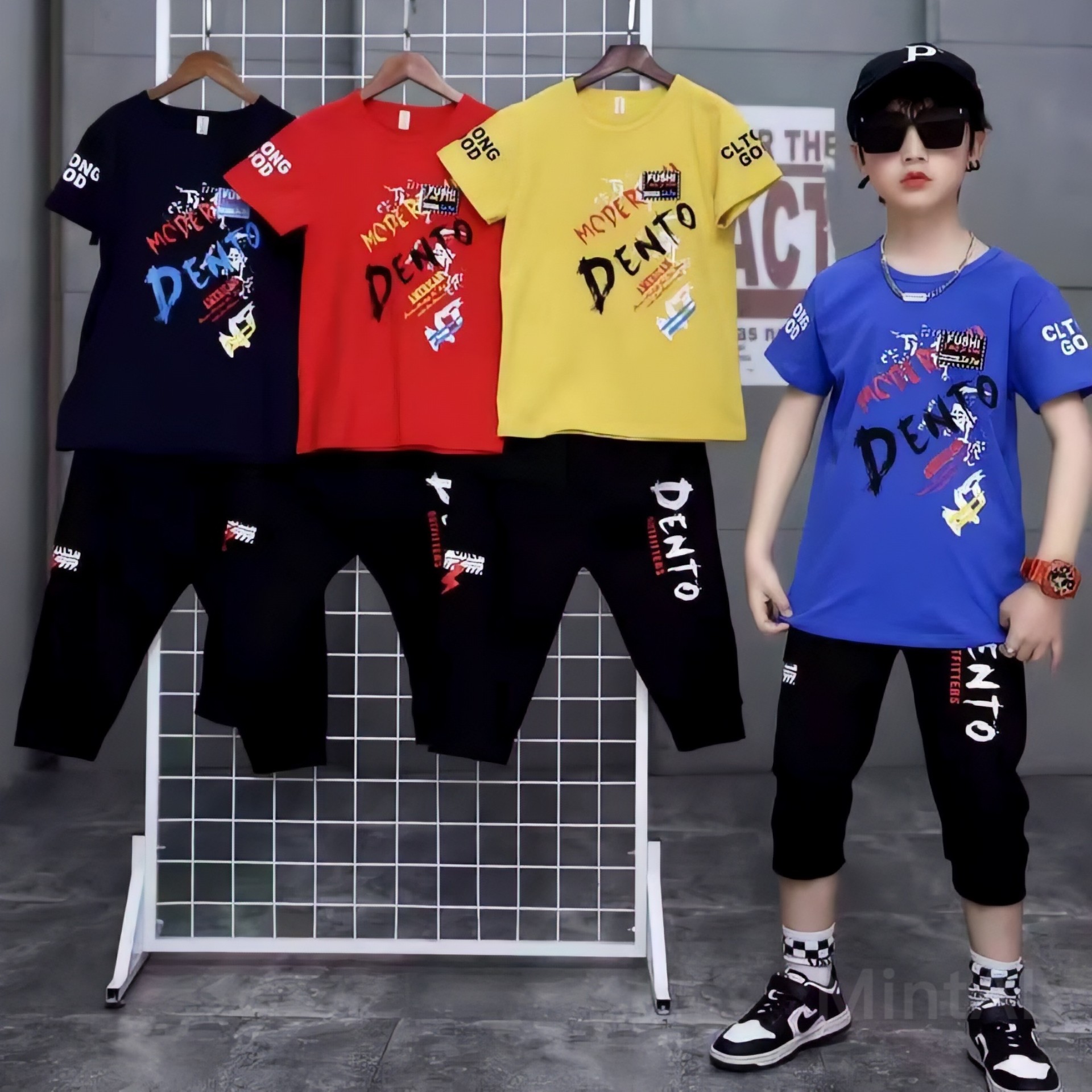 لباس بچگانه وارداتی تیشرت و شلوارک پسرانه یک تا سه سال رنگ قرمز 