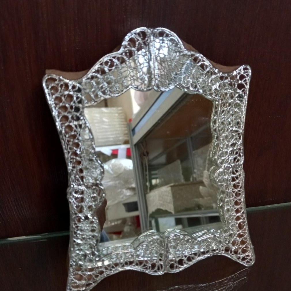 اینه وشمعدان سفره ی عید هفت سین