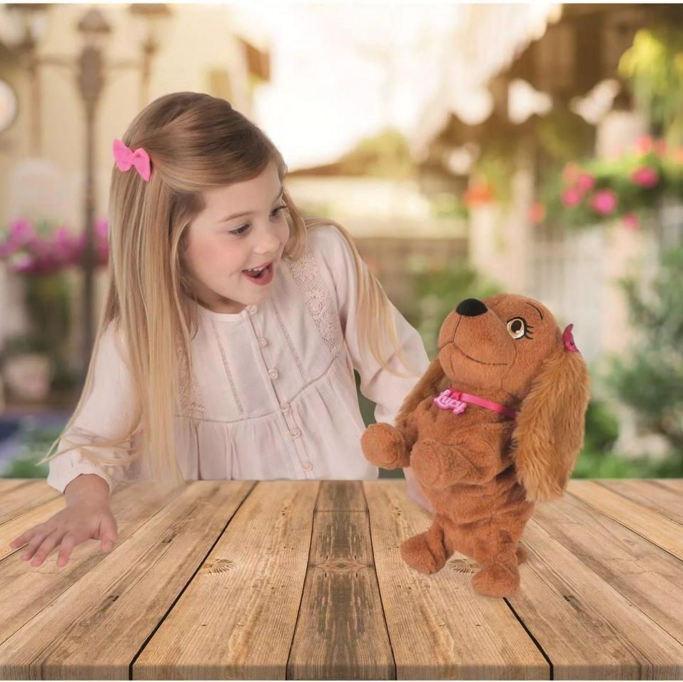 سگ رباتیک لوسی قابلیت عکس العمل به 20 فرمان صوتی به زبان انگلیسی