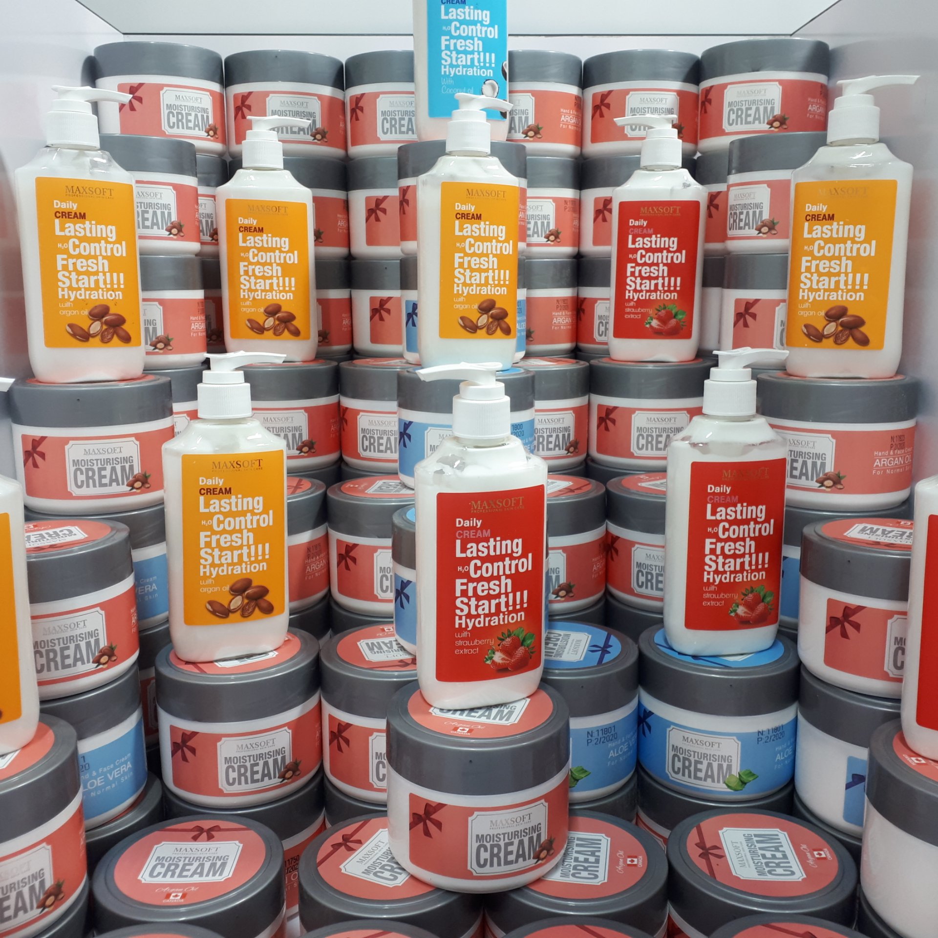 کرم آبرسان و نرم کننده  11000تومان 