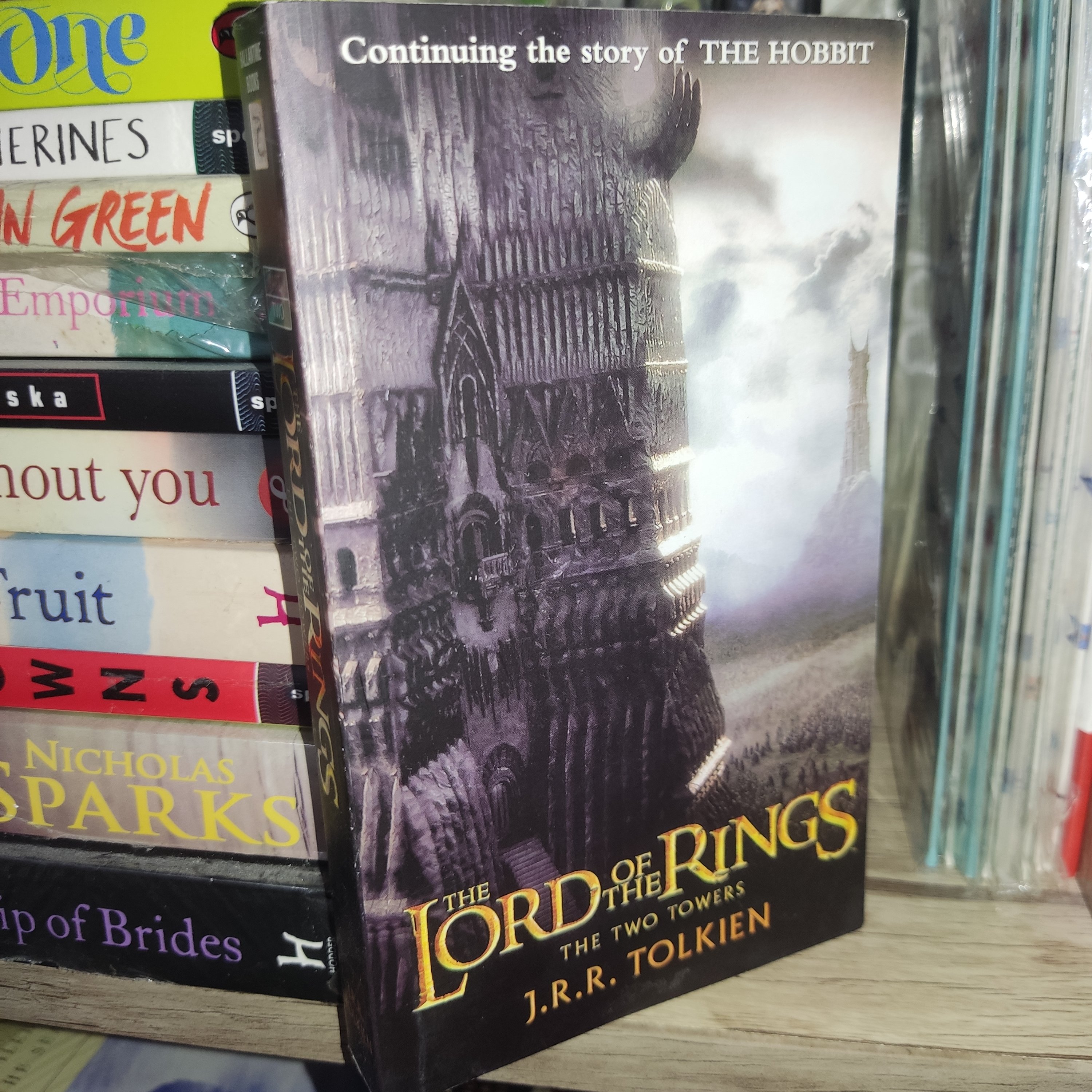 کتاب زبان اصلی The Lord of the Rings 2 The Two Towers (ارباب حلقه ها جلد دو برج)
