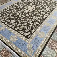 فرش  ماشینی آرامیس شش متری  1200شانه طرح آناک دودی حاشیه آبی 3600 نخ 100 درصد آکریلیک K-an-dod