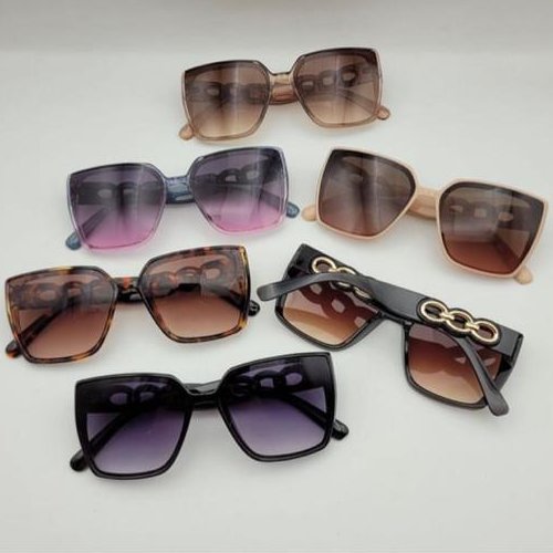 عینک آفتابی بسیار جذاب کارتیر 