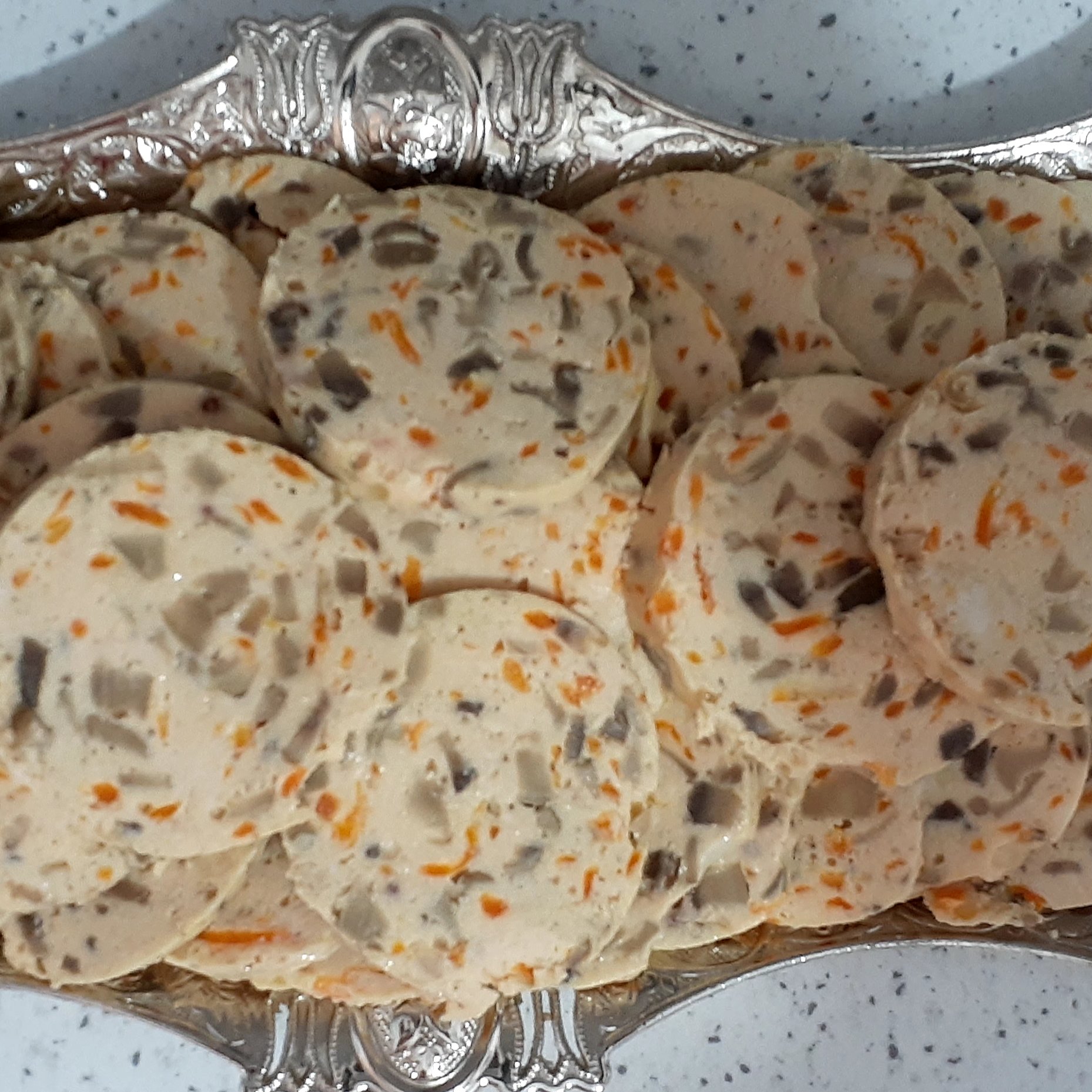 کالباس خانگی یک کیلو