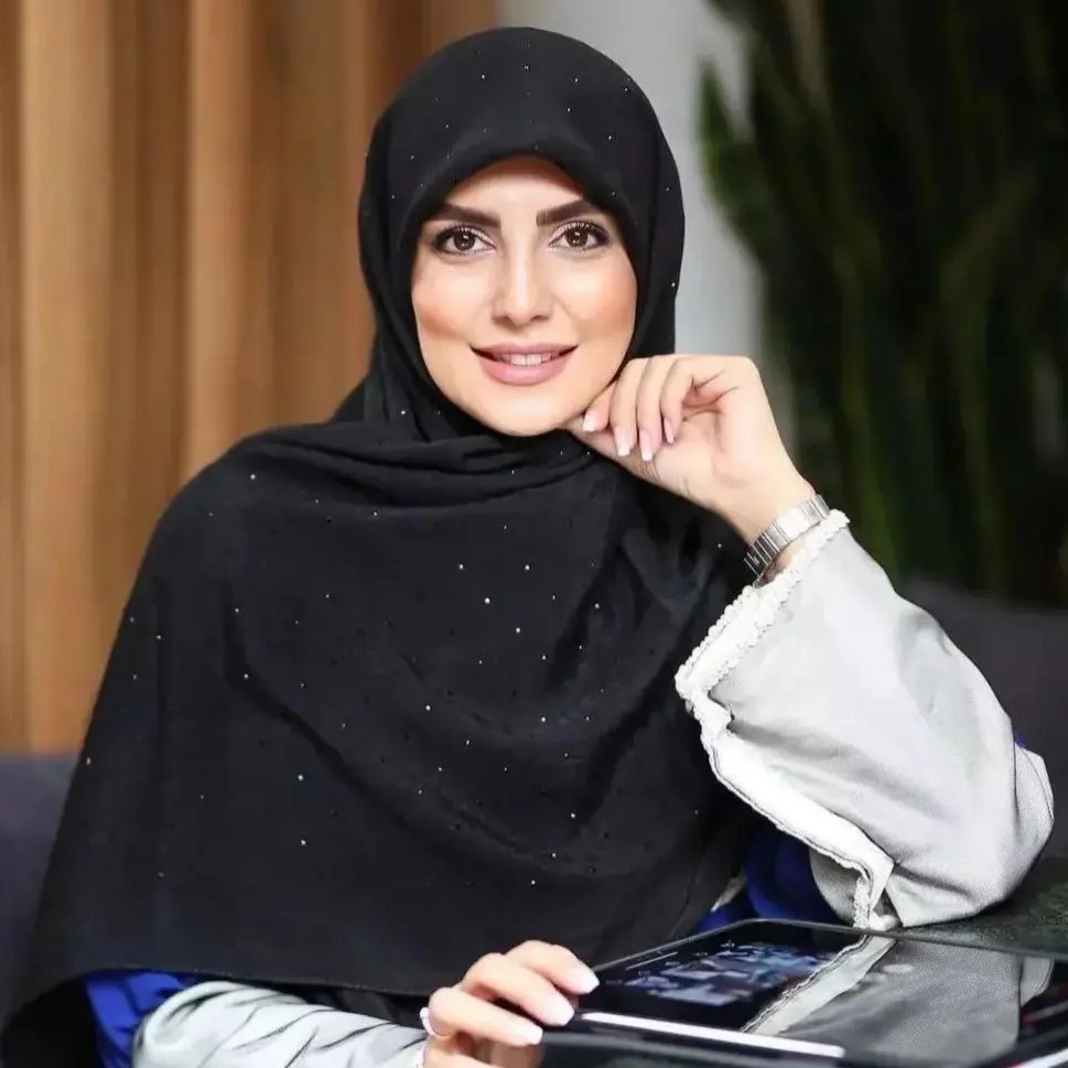 روسری مشکی
