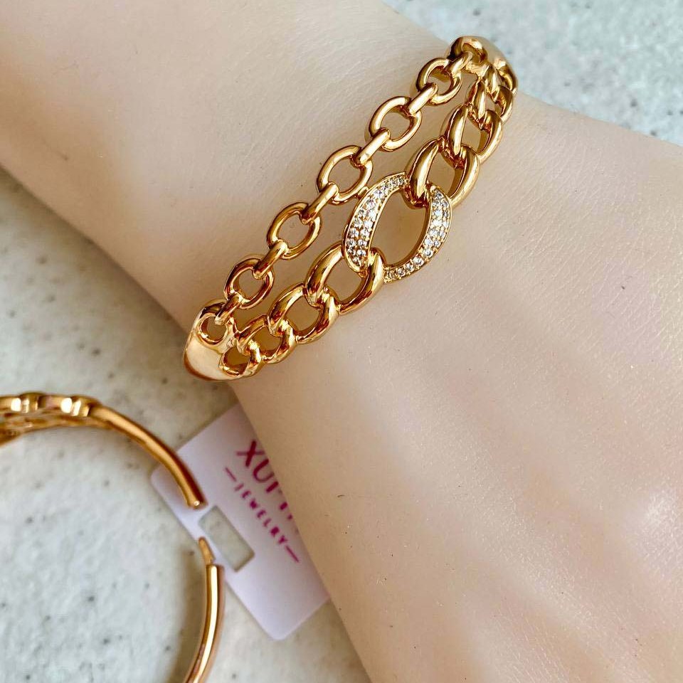 دستبند ژوپینگ دو ردیفه مدل زنجیر کابلی درشت و حلقه نگین دار طلایی