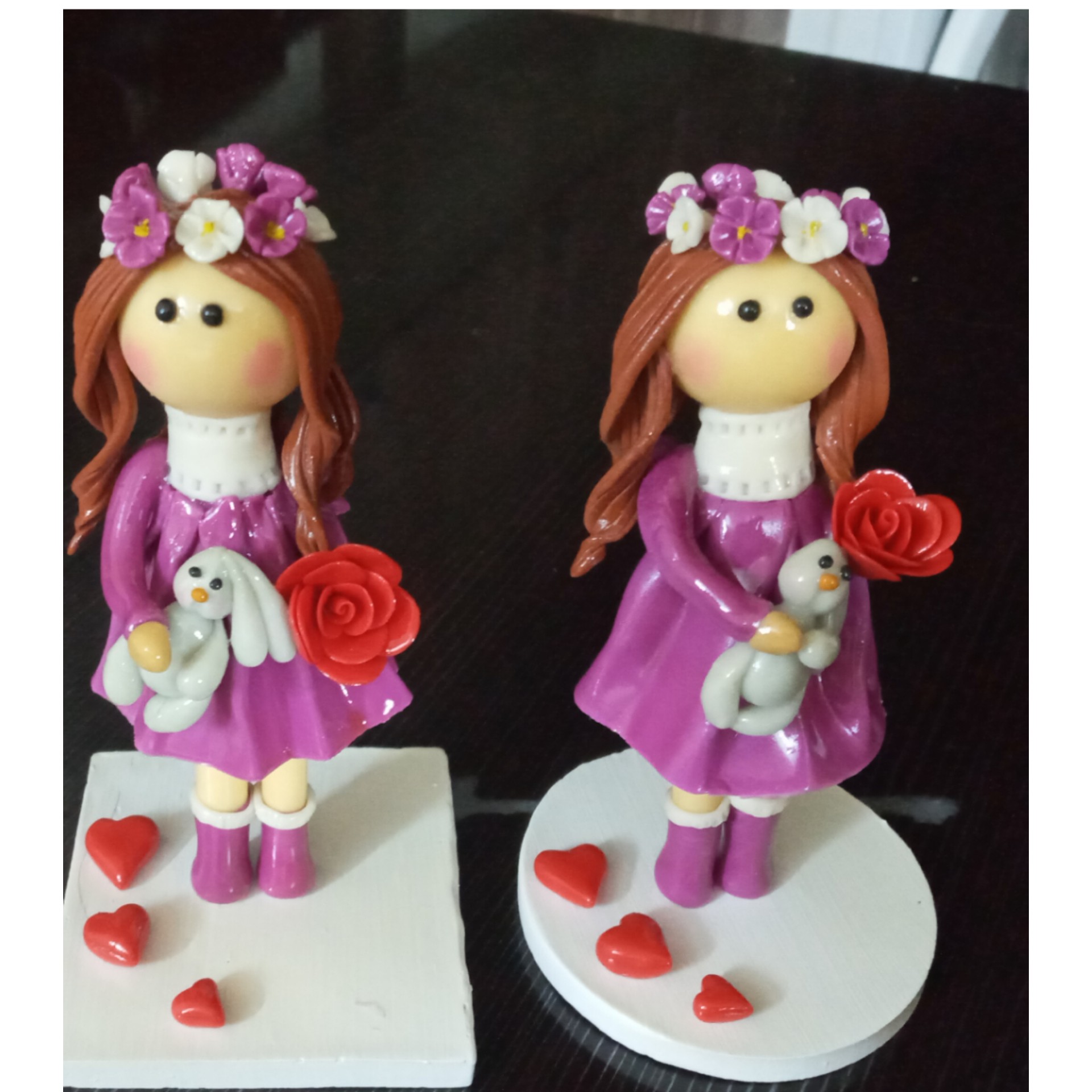 مجسمه فانتزی  خمیر ایتالیایی براق و قابل شستشو با پایه سفالی