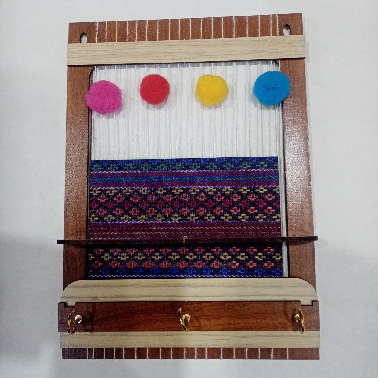 جاکلیدی دیواری قالی