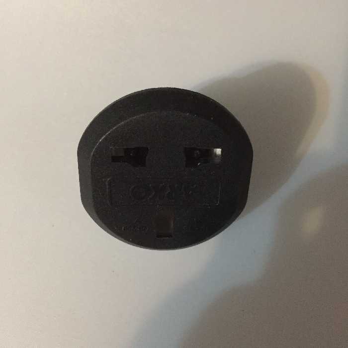 تبدیل 3 به 2 برق بدون ارت (کیفیت معمولی)