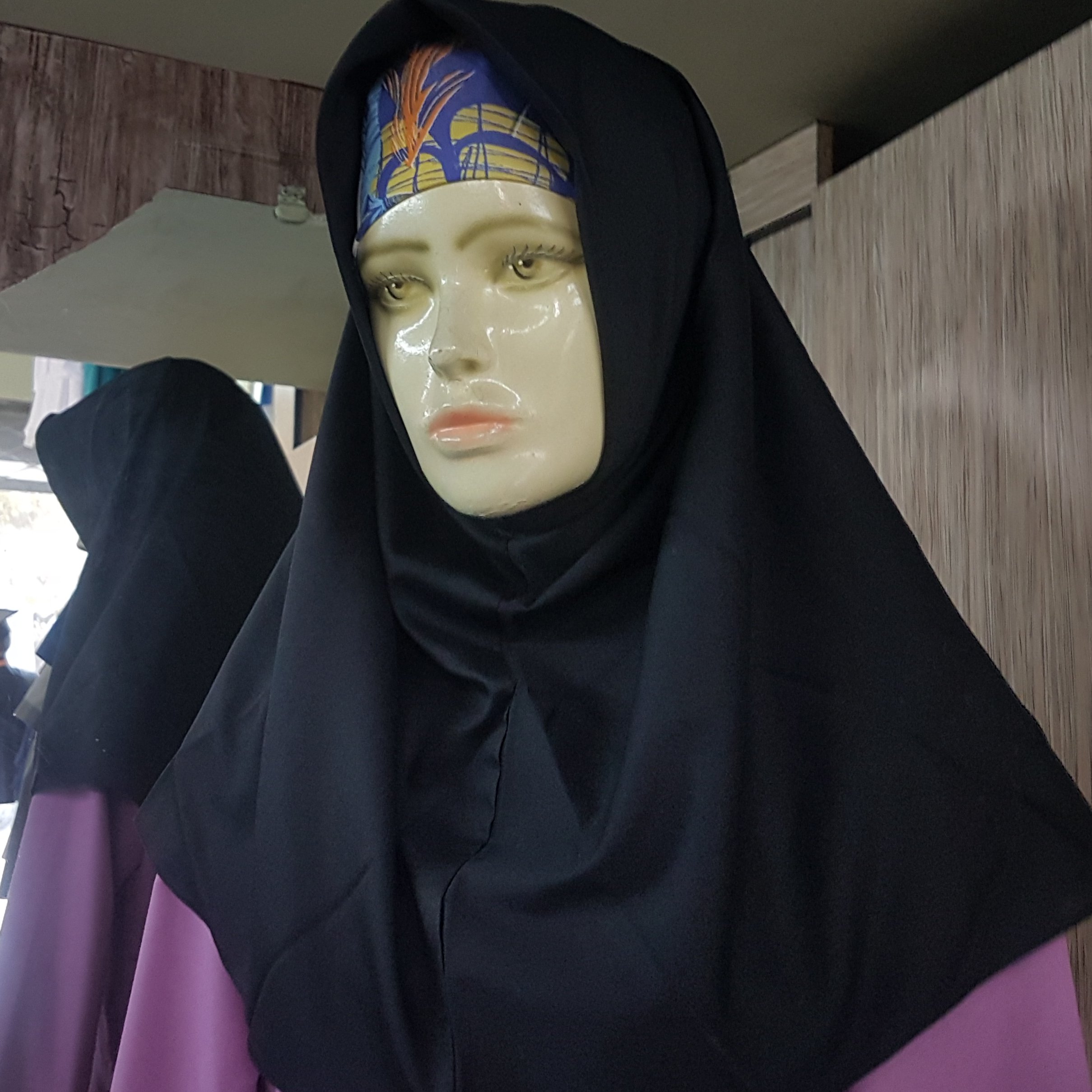        مقنعه اداری