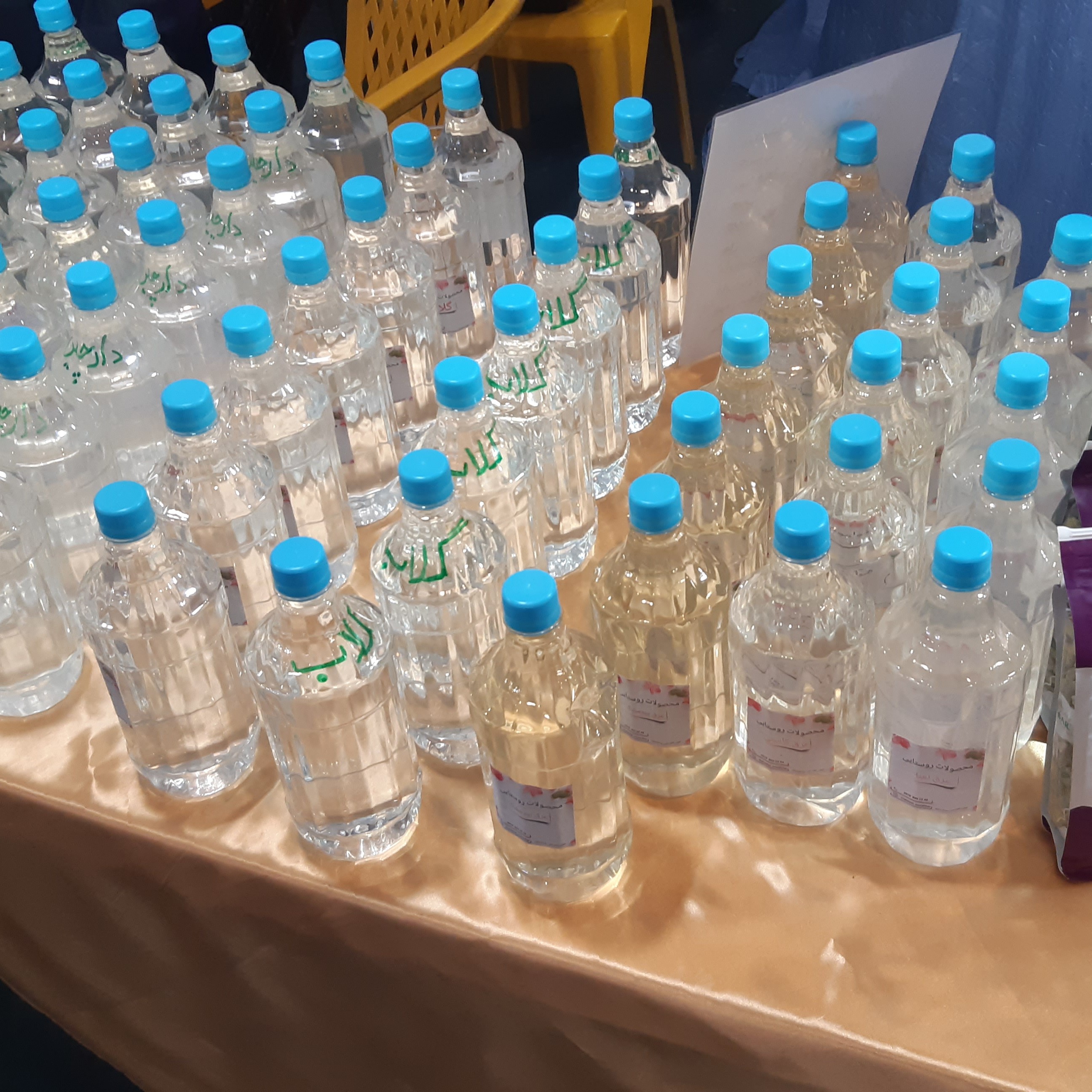 عرق بادرنجبویه اعلاء و سنگین خانگی