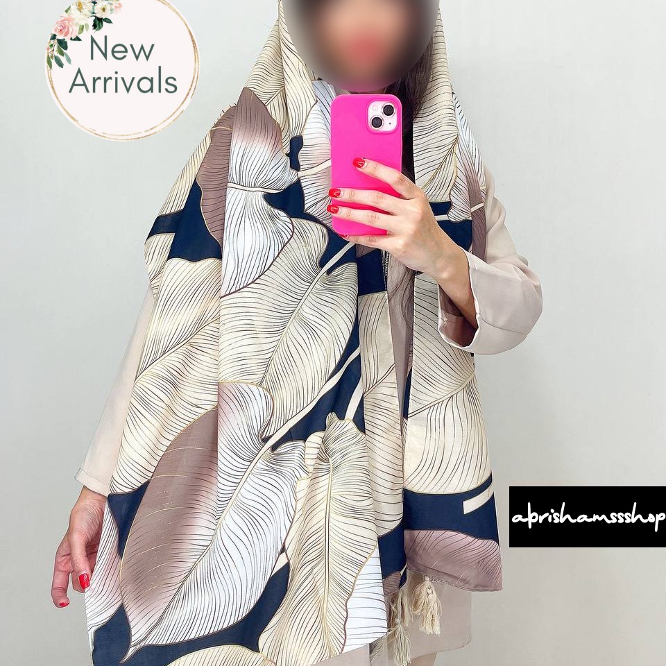 شال نخی تابستانه طرح برگ تک رنگ منگوله دار