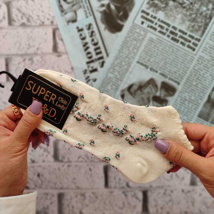 جوراب مچی وارداتی طرح گل برجسته (پس کرایه)