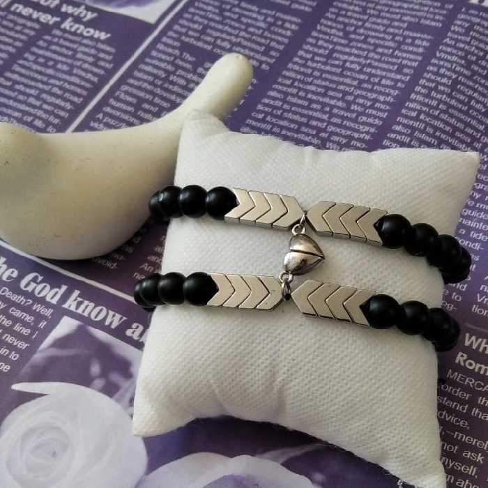 ست دستبند مگنتی قلبی