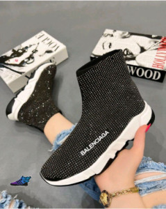 کتانی زنانه. پاخور شیک و عالی