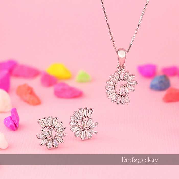 نیم ست نقره با زنجیر مدل پیچک و صدف طرح جواهر نقره ایتالیا عیار 925 با فاکتور 