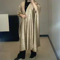 عبا ی  شیک از طراحی و برند اس ام بهترین کیفیت در دو رنگ طلایی و نقره ای فر ی سایز تا 60