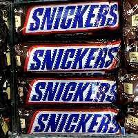 شکلات اسنیکرز با مغز بادام زمینی اصل خوشمزه 50 گرمی آجیل و خشکبار مهران 