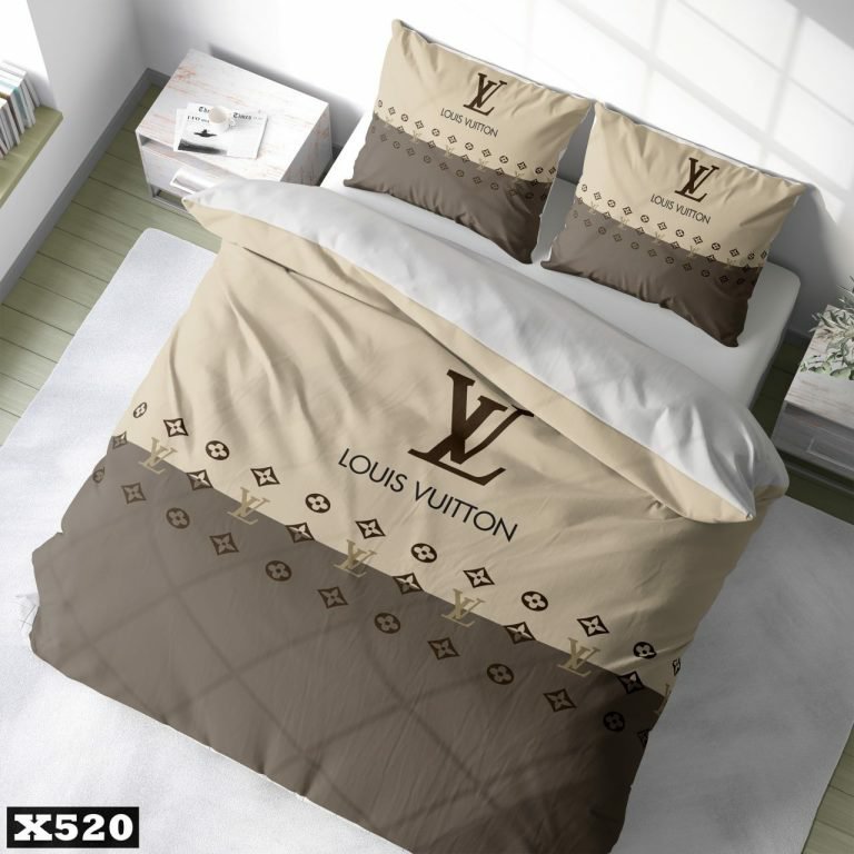 سرویس روتختی یک نفره سه بعدی میکرو تترون،طرح لوییس ویتون(LV) با زمینه کرم قهوه ای ،مناسب نوجوان و جوان،برای تخت 90