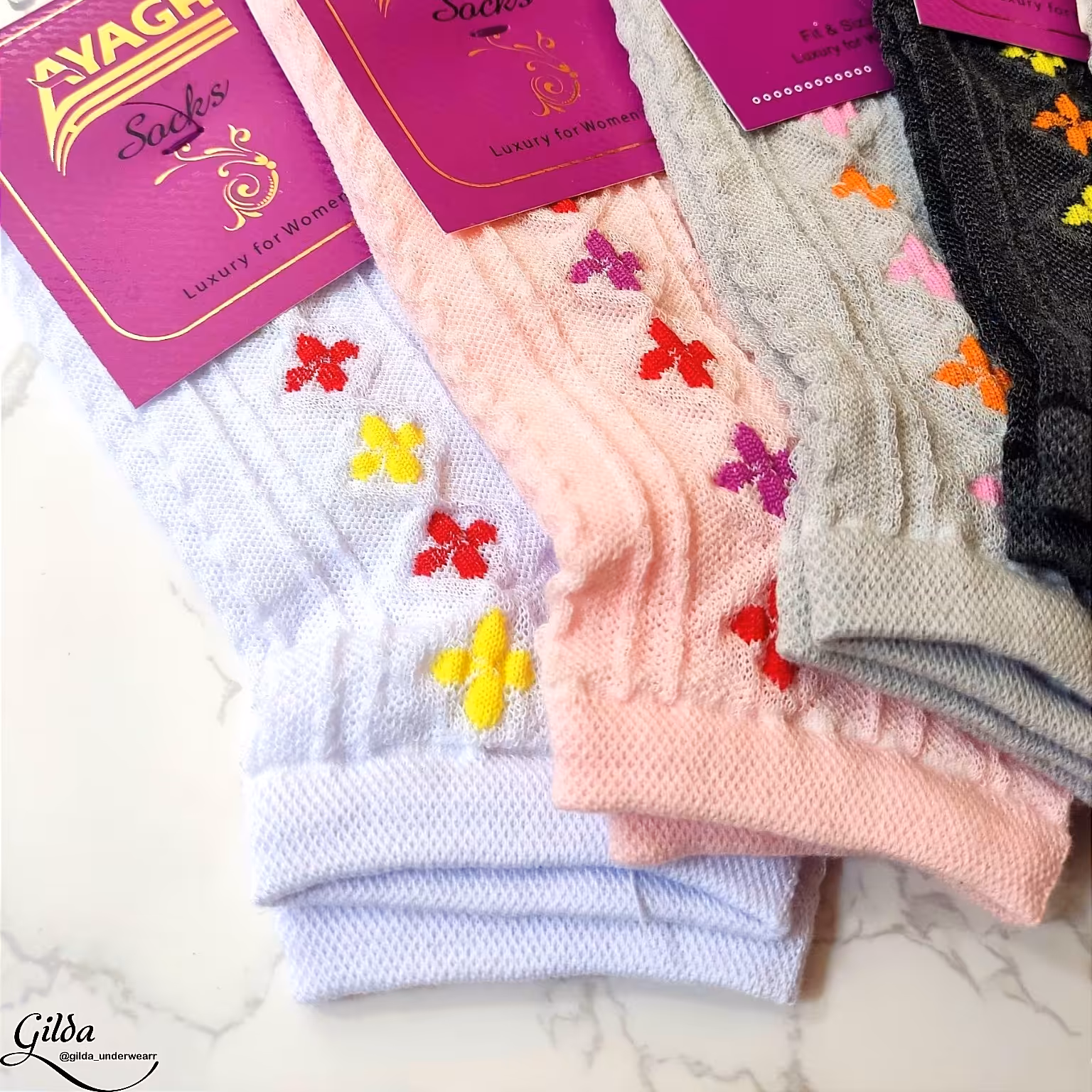 جوراب نخی طرحدار