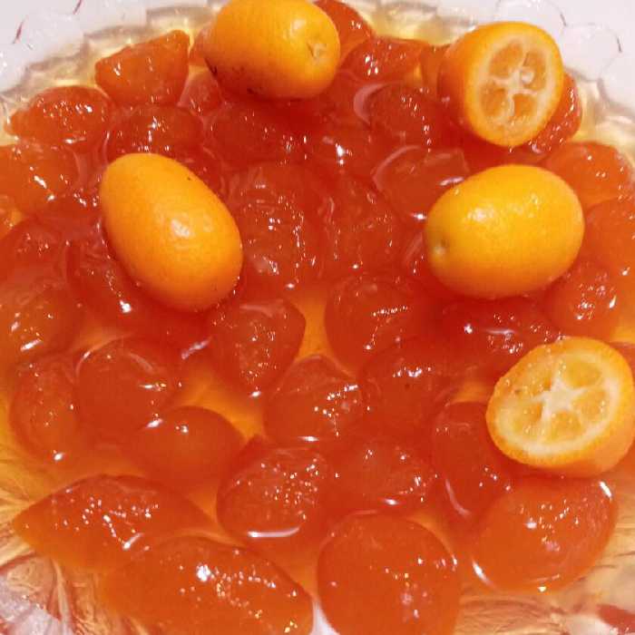 مربای کامکوات یک کیلویی محلی مازنی میوه خوشمزه ی زینتی پرتقال