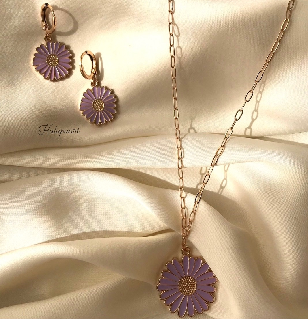 نیم ست بابونه بنفش استیل آبکاری طلا Hulupuart برند iam