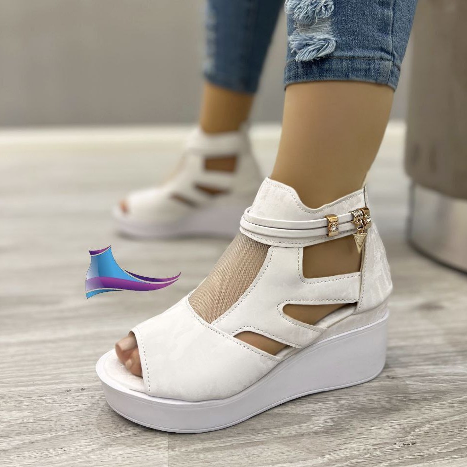 کفش لژدارسفید