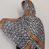 شال مجلسی لارنس
در4طرح جذاب
دریک سایز
وزن 150
اندازه حدودا75در200
برای بانوان خاص پسند
پارچه شال کارشده با لمه