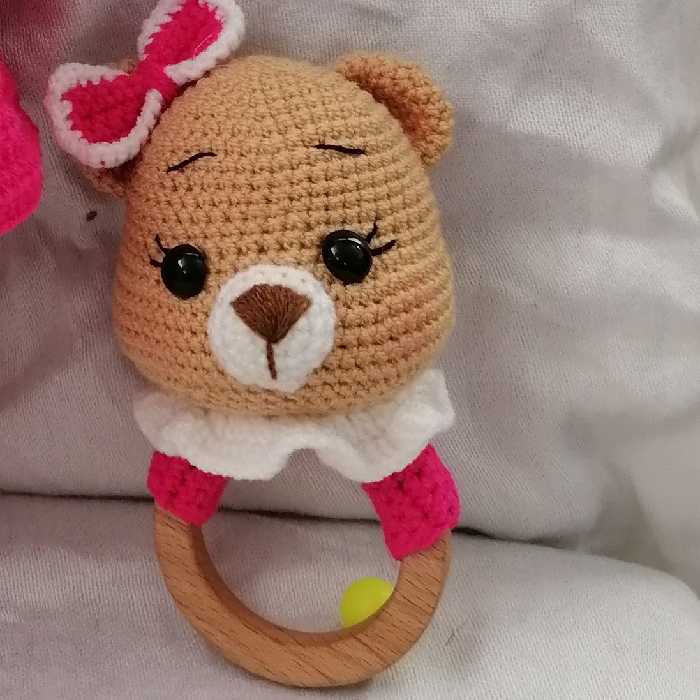 جغجغه بافتنی خرسی زیبا و مستحکم همراه با چشم دوختنی 