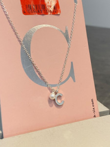 گردبند حرف c روکش نقره