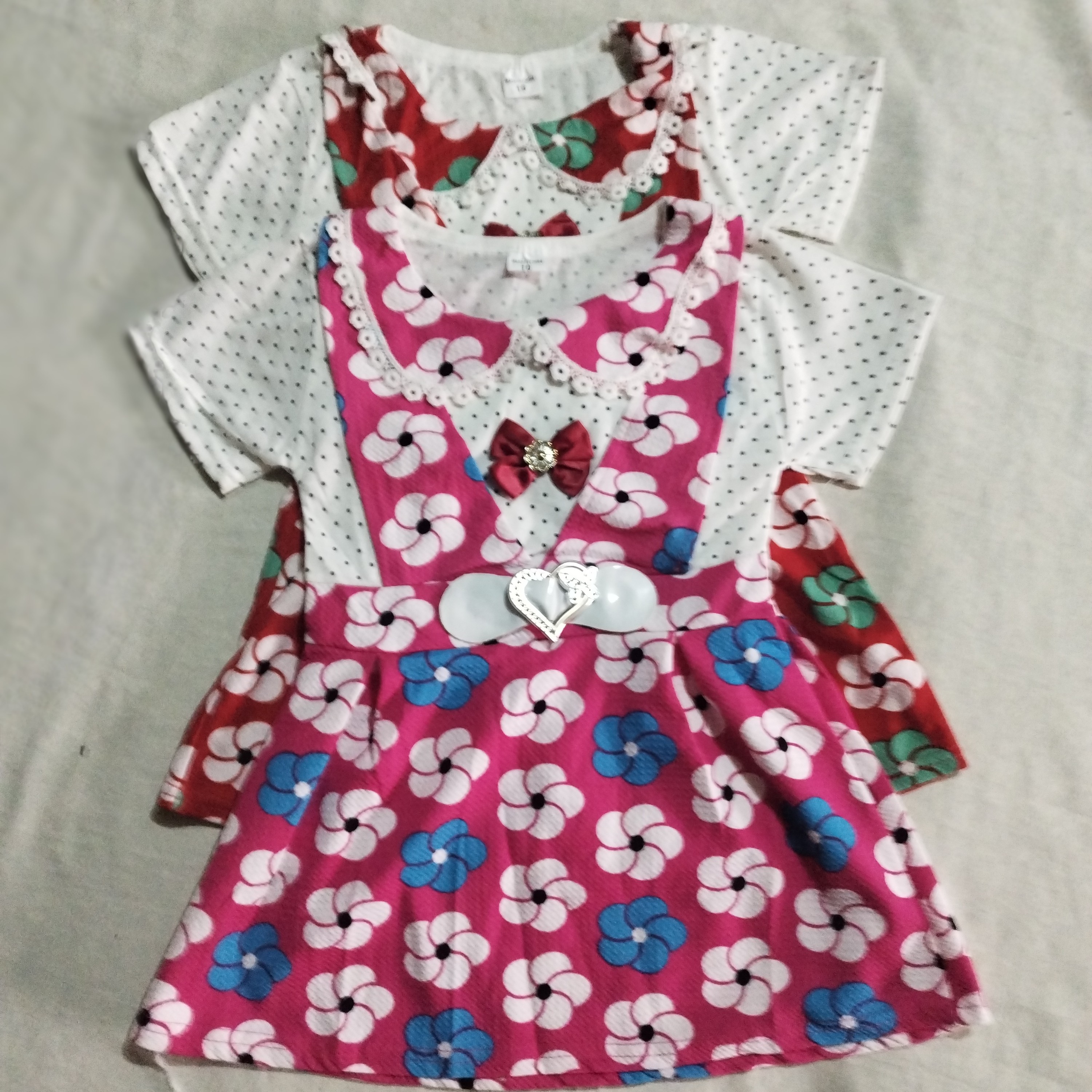 سارافون بچگانه ی گل دار بسیار زیبا