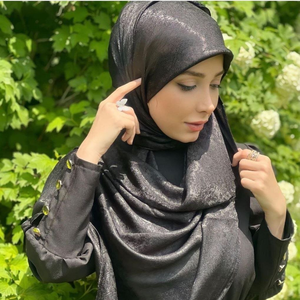 روسری  مشکی پتینه ترک وارداتی  طرح ابروبادی مجلسی 