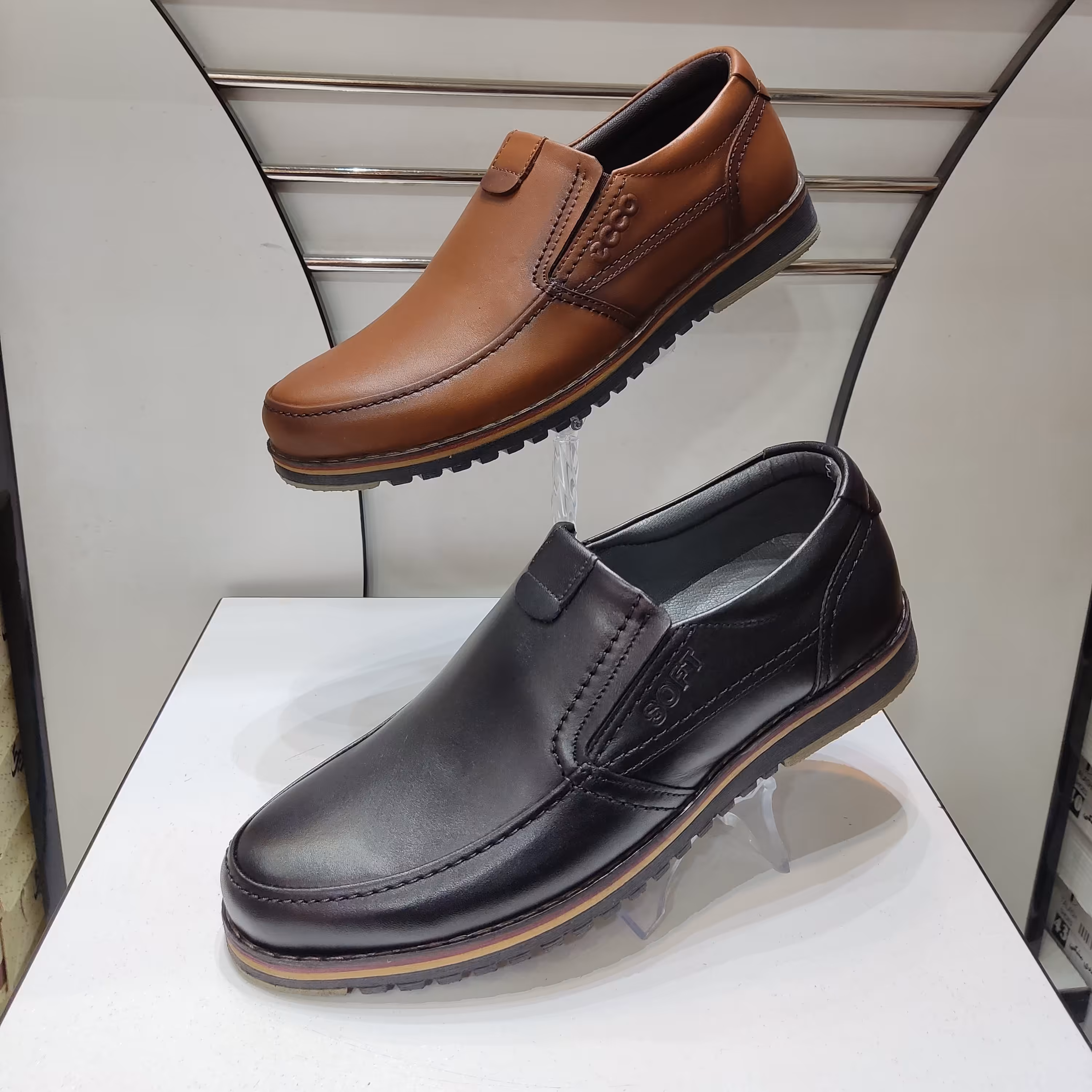 کفش مردانه اسپرت تمام چرم طبیعی برند شرکتsoftتبریز زیره ترمو درجه یک