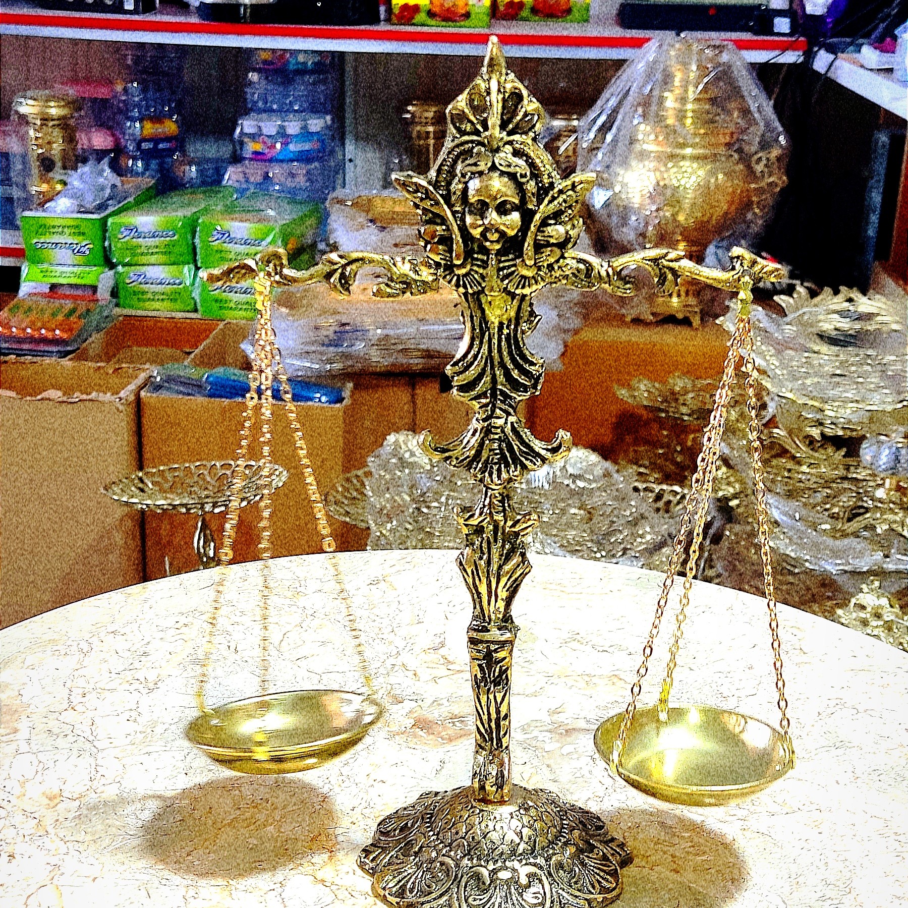 ترازوی برنزی خالص