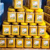 کره بادام زمینی 1 کیلویی ( پک 50 تایی ) تبرک مغان درجه یک و بهداشتی امسال تازه عمده