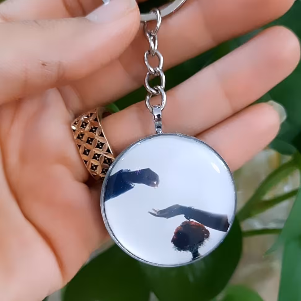 جاسوئیچی  رزینی 