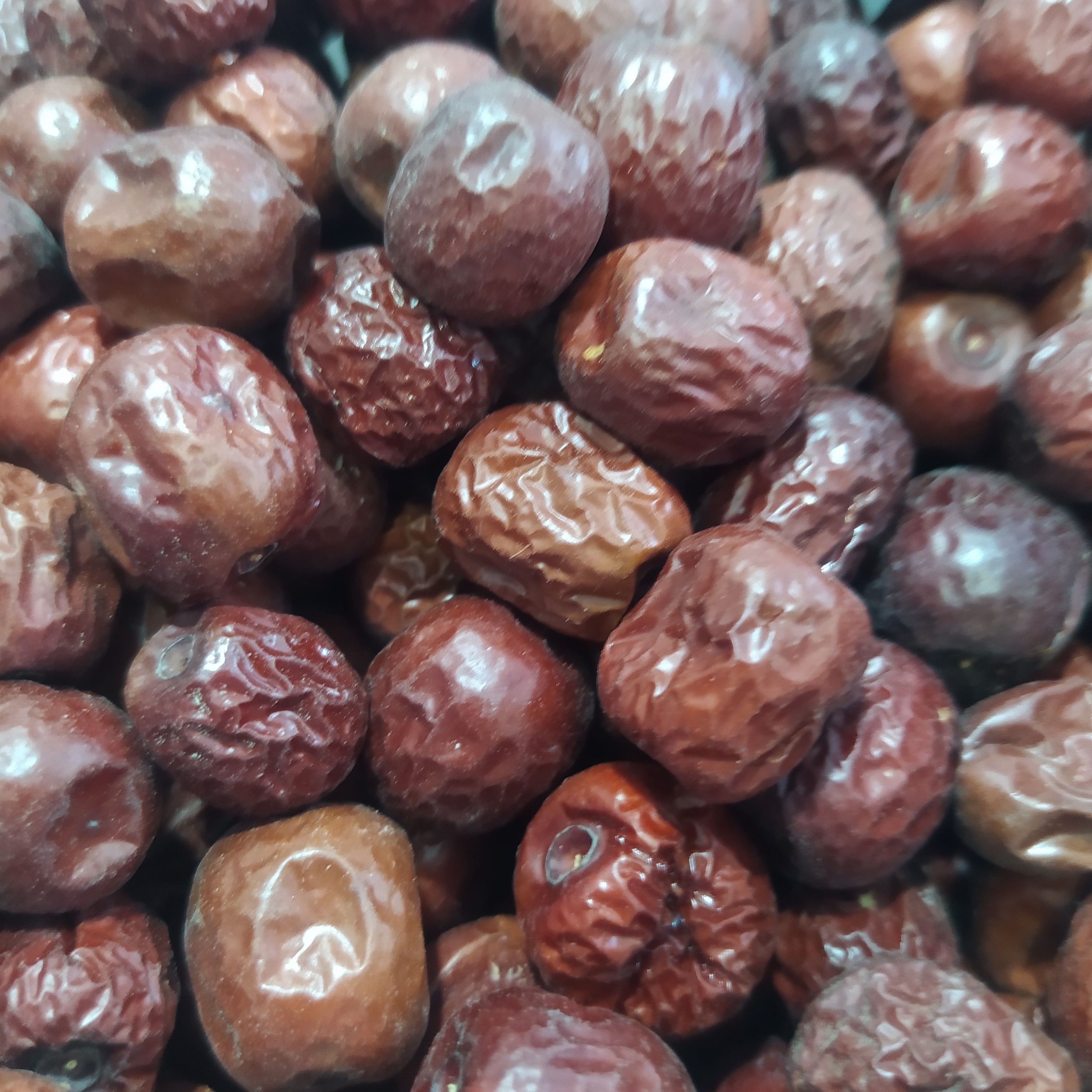 عناب خشک درشت درجه 1