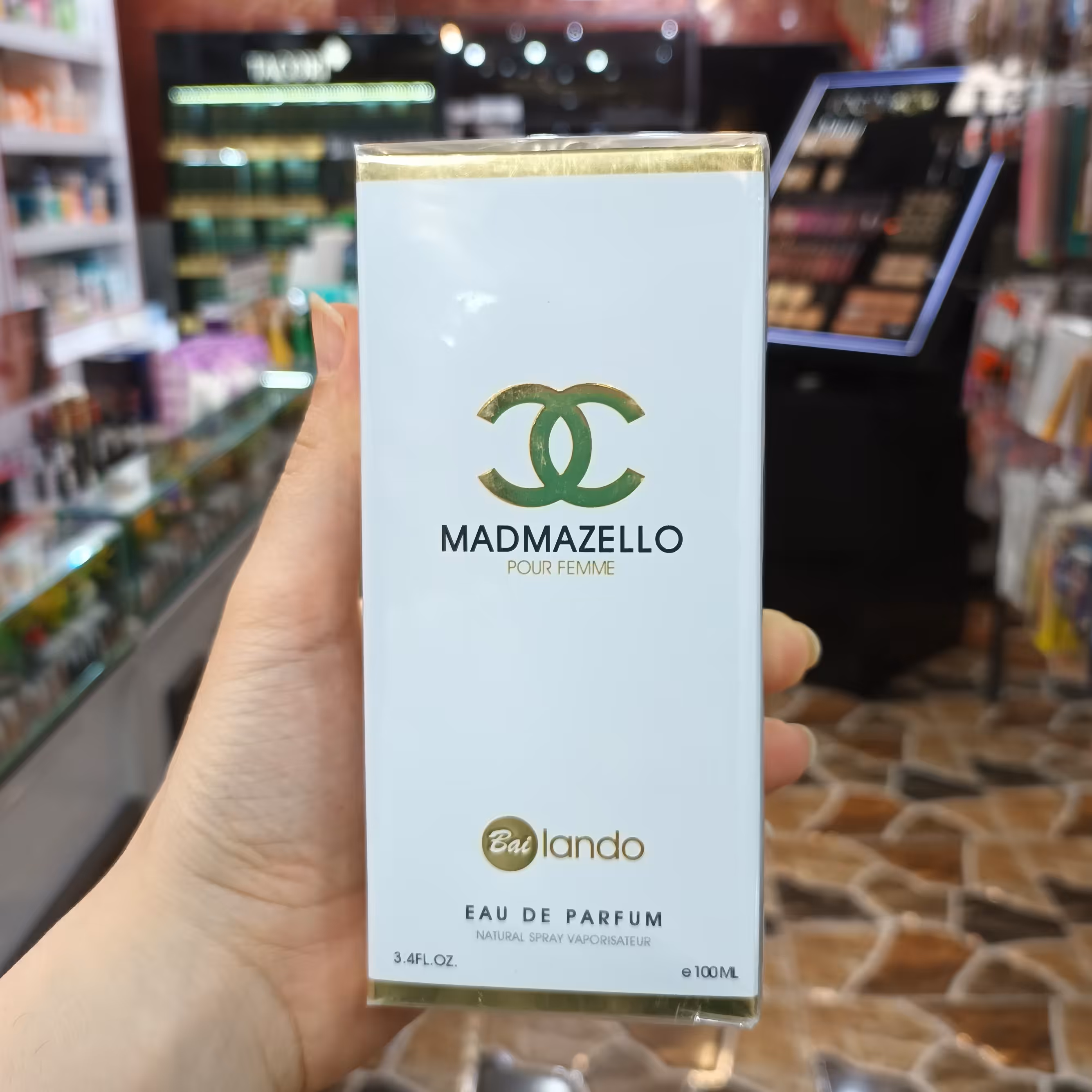 ادکلن بایلندو Bailando رایحه کوکو مادمازل MADMAZELLO حجم 100 میل