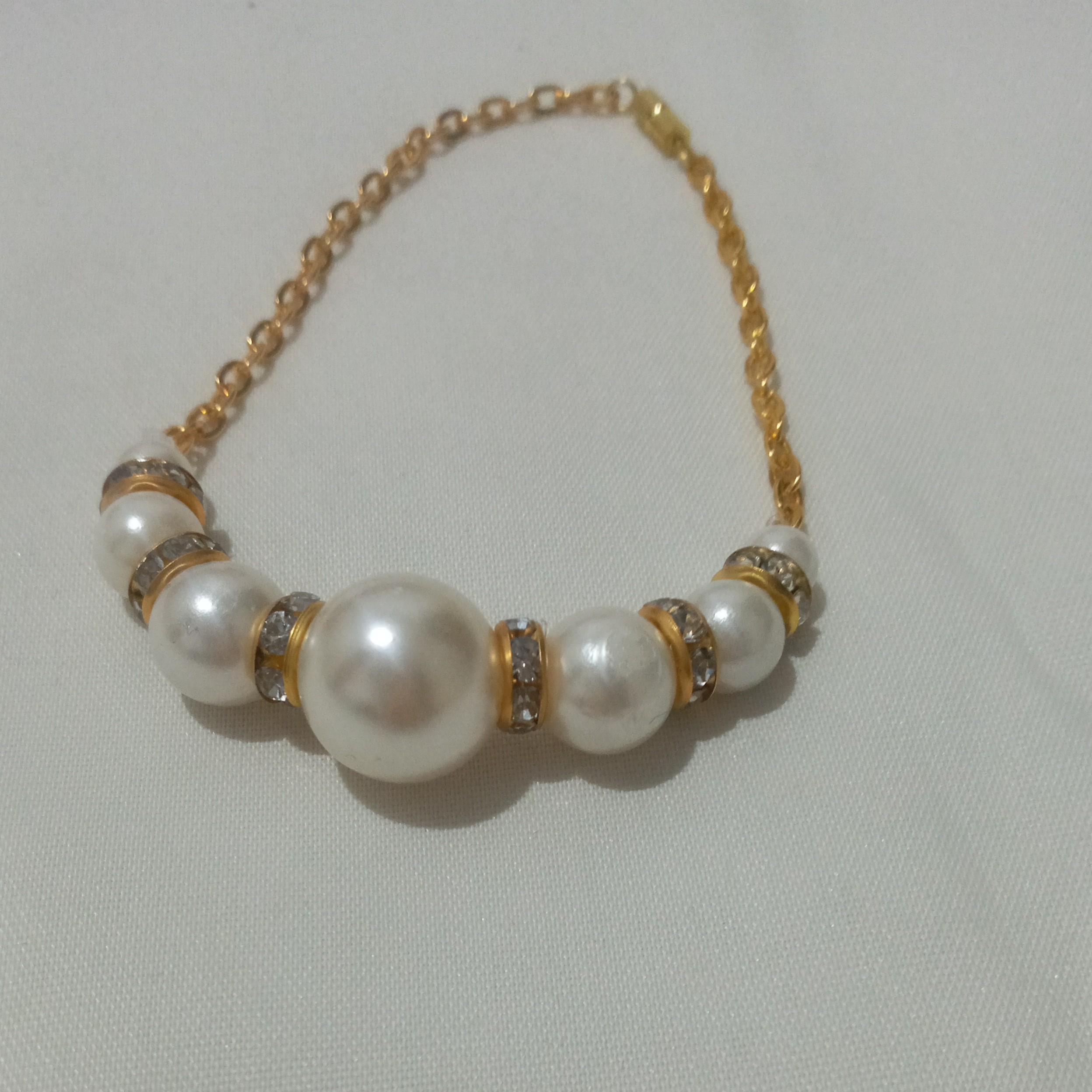 دستبند مرواریدی