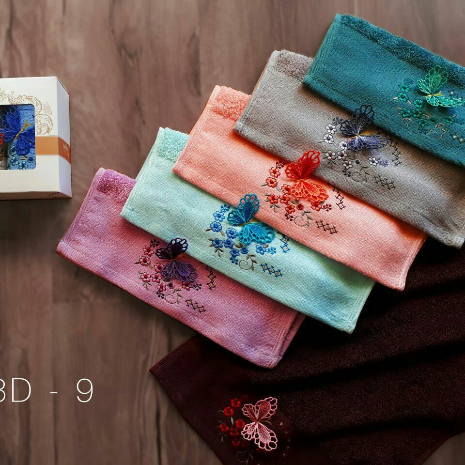 حوله گلدوزی 