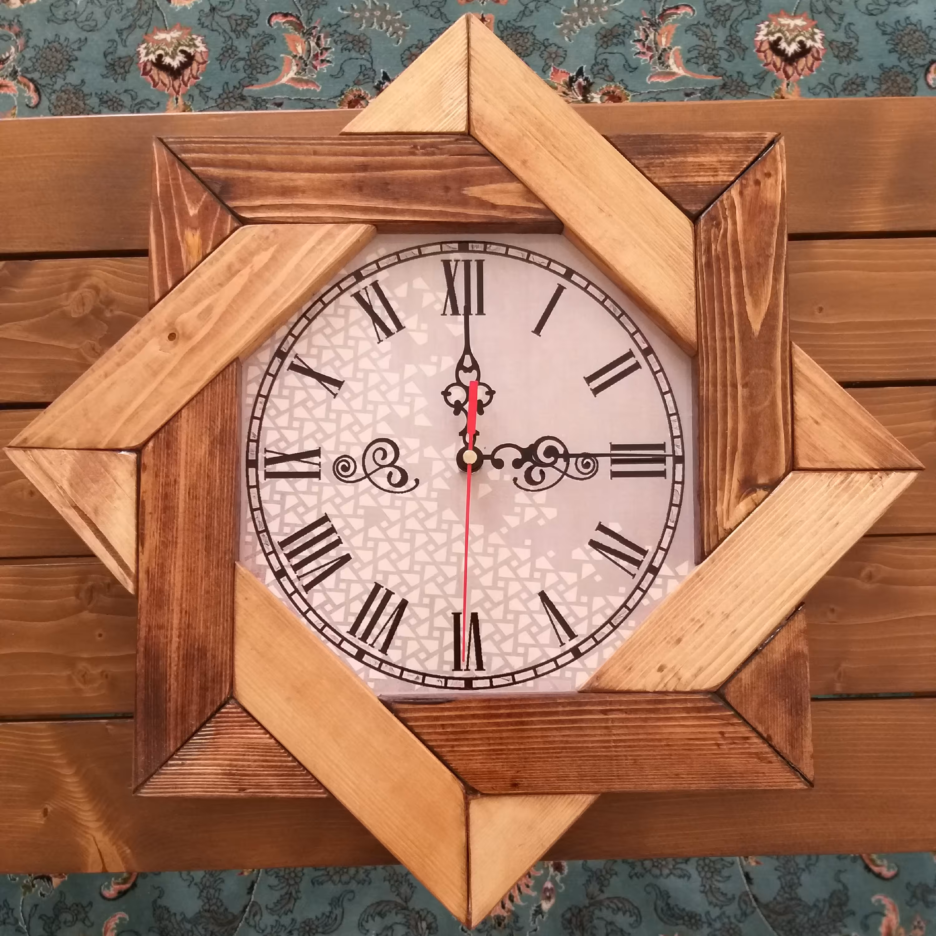 ساعت دیواری چوبی دستساز دکوراتیو باموتور آرامگرد