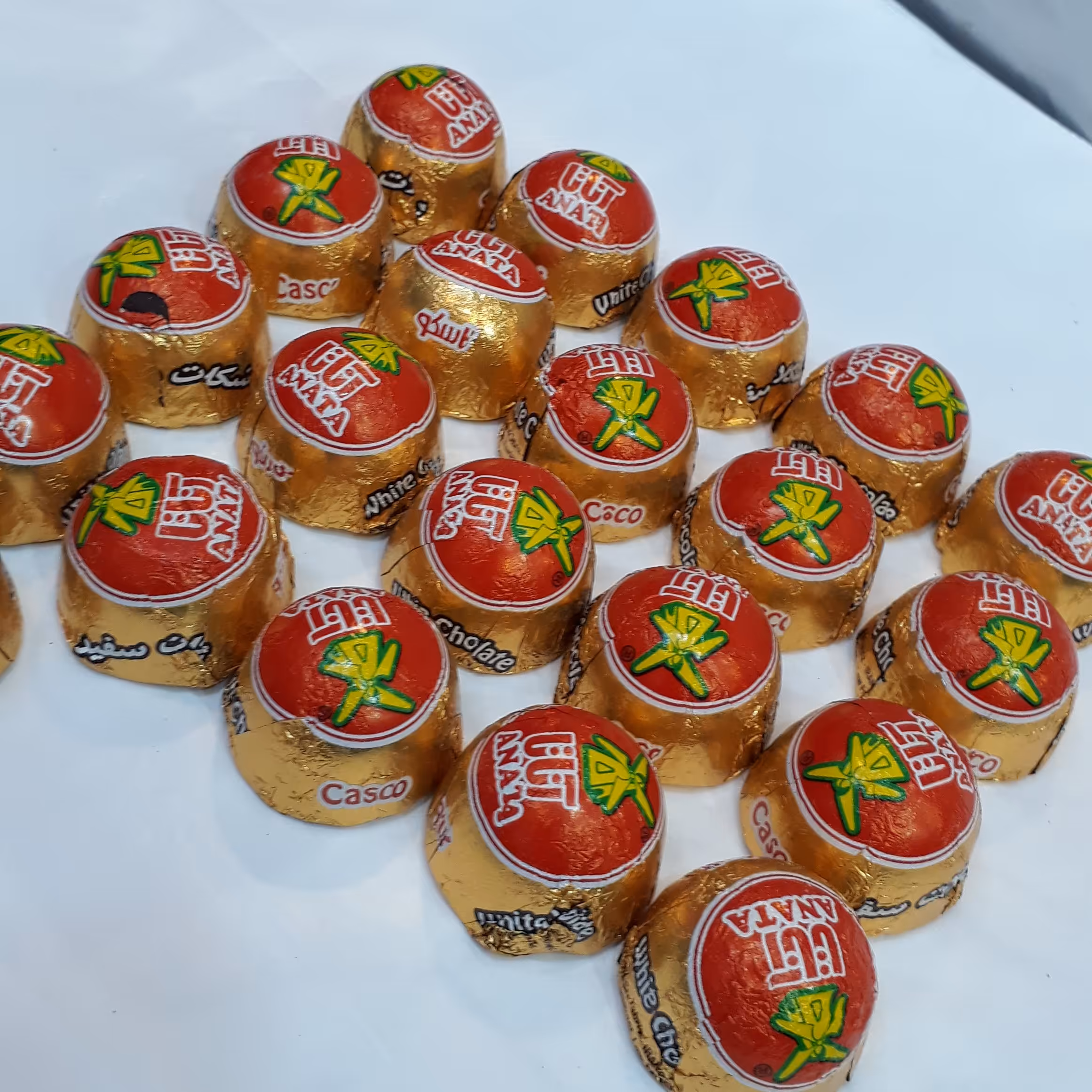 شکلات کاکائویی (آناتا)