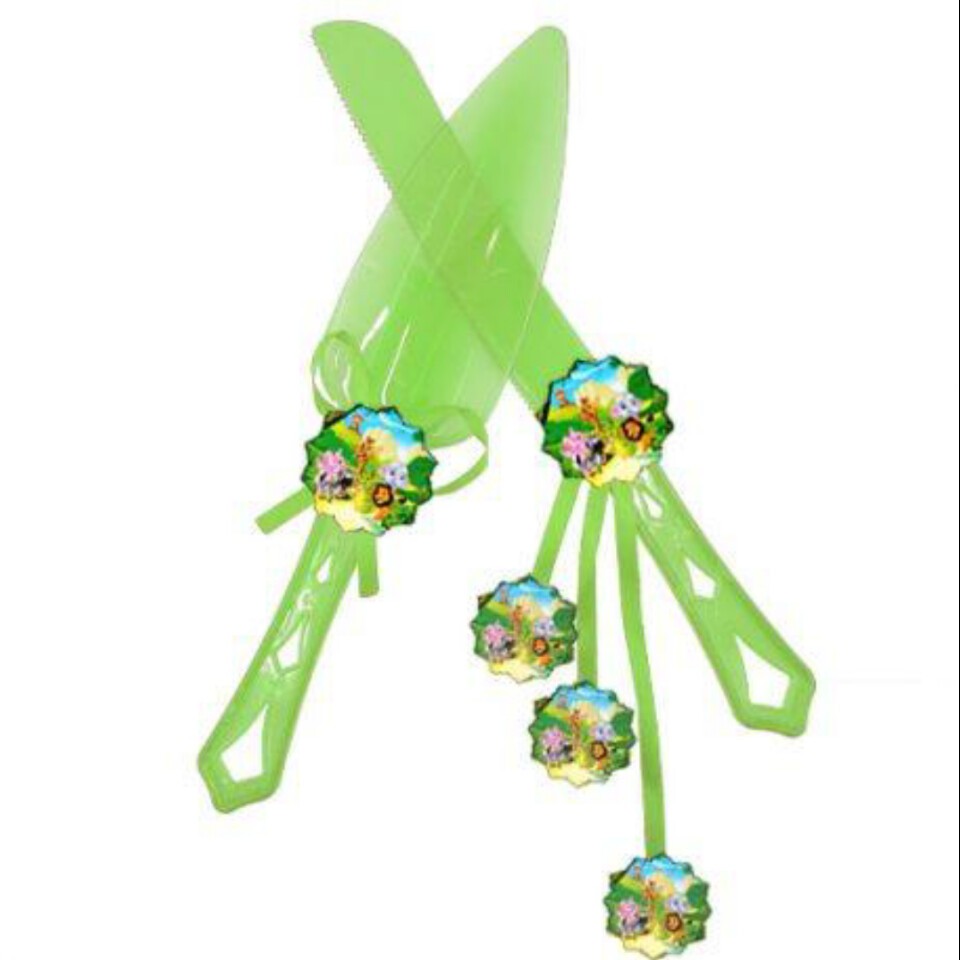 تم تولد کارد و کفگیر کیک بری تم حیوانات جنگل