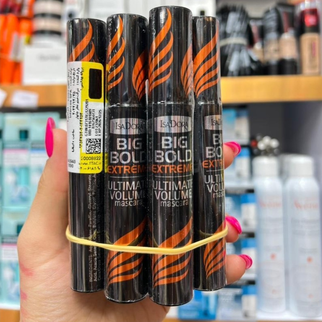 ریمل حجم دهنده ایزادورا مدل Big Bold Extreme