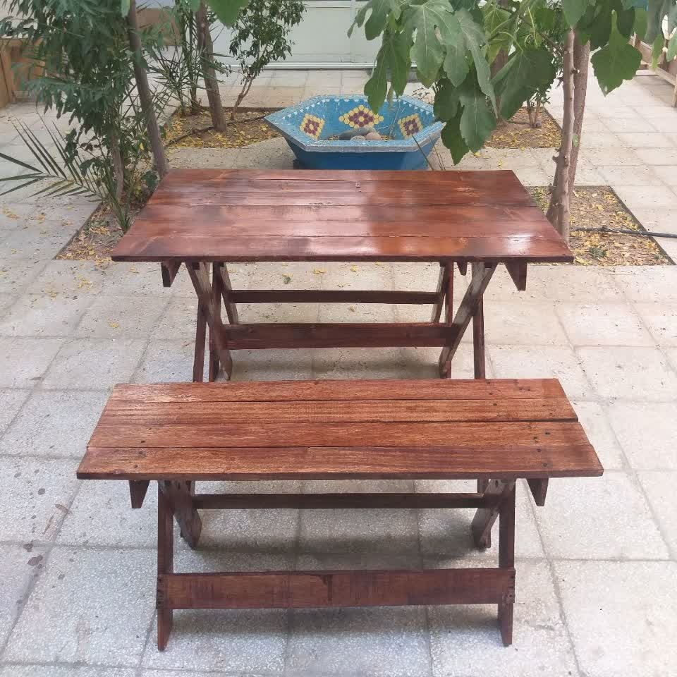 میز و نیمکت 