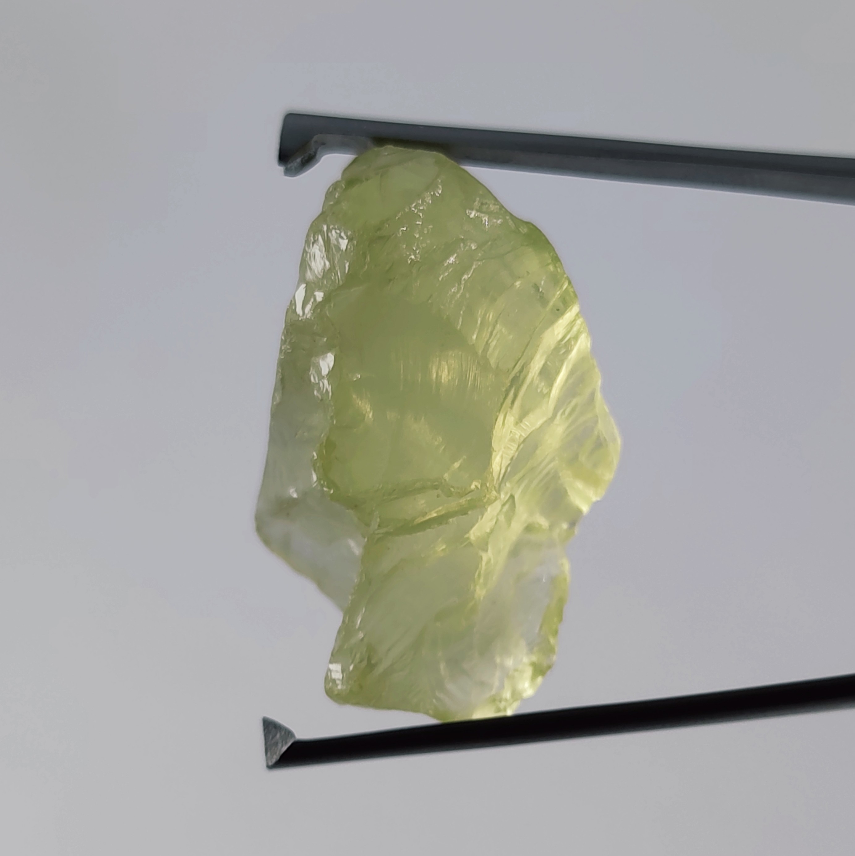 راف شفاف سنگ کوارتز لیمویی معدنی برزیل     