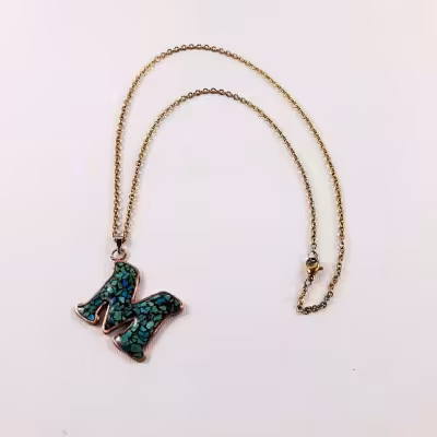 گردنبند فیروزه کوبی حرف لاتین M