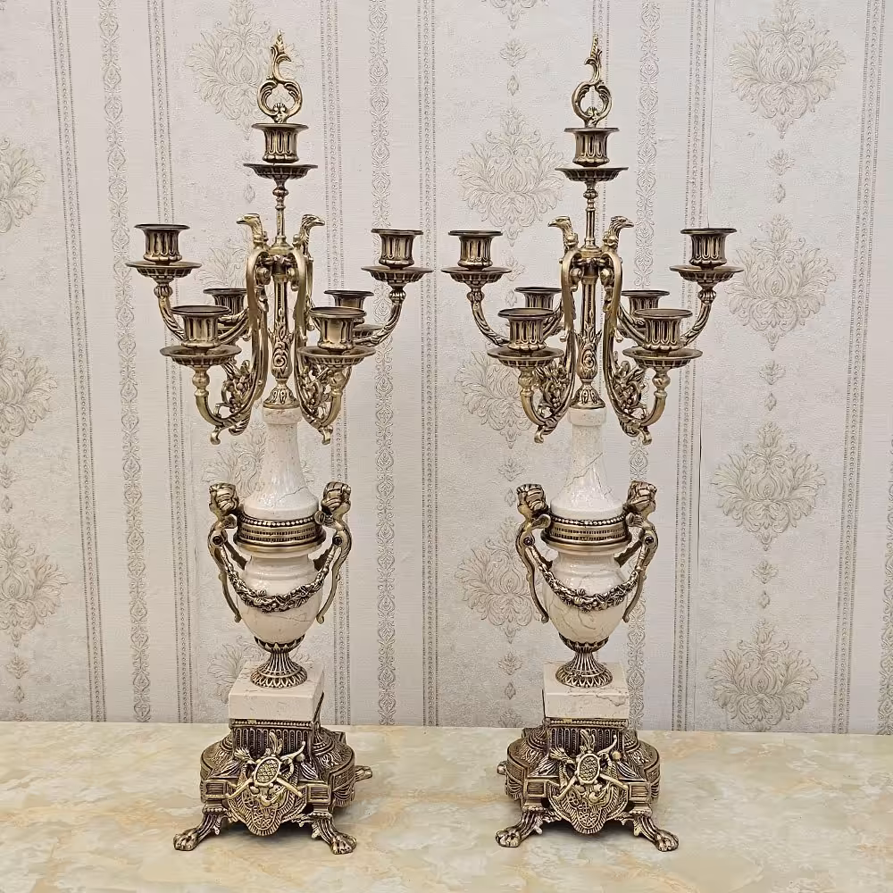 شمعدان برنزی جفتی مدل عقابی آنتیک سنگ کرم رنگ کد 327